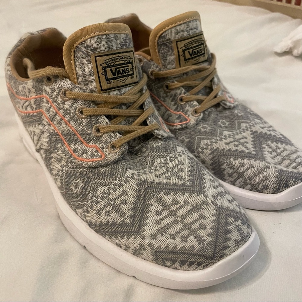 Vans Grey Patterned Sneakers - image 1